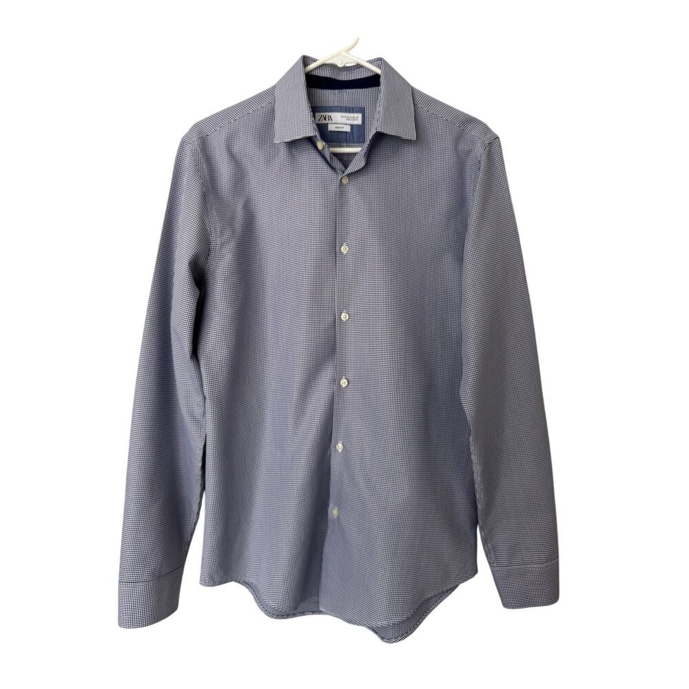 Zara Blue and White Slim‎ Fit Button Down Dress Shirt Size Medium (READ)